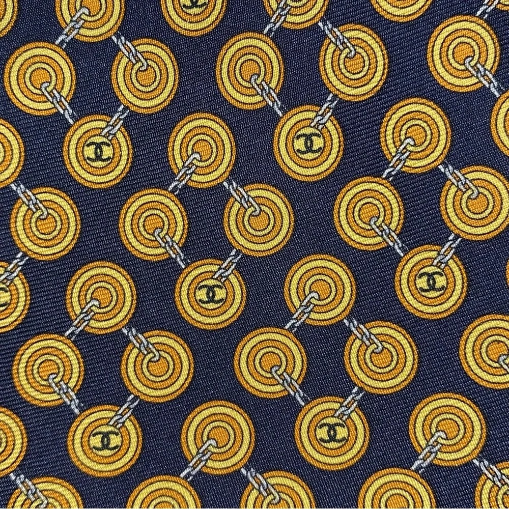 CHANEL navy/golden yellow SILK necktie CRAVAT CC logo CUFFLINK graphic - Picture 11 of 11